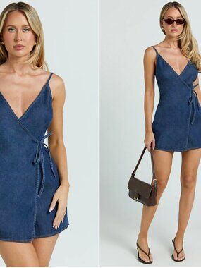 Medium Wash Blue Denim Mini Wrap Dress, Y2K Boho V-Neck, Size S